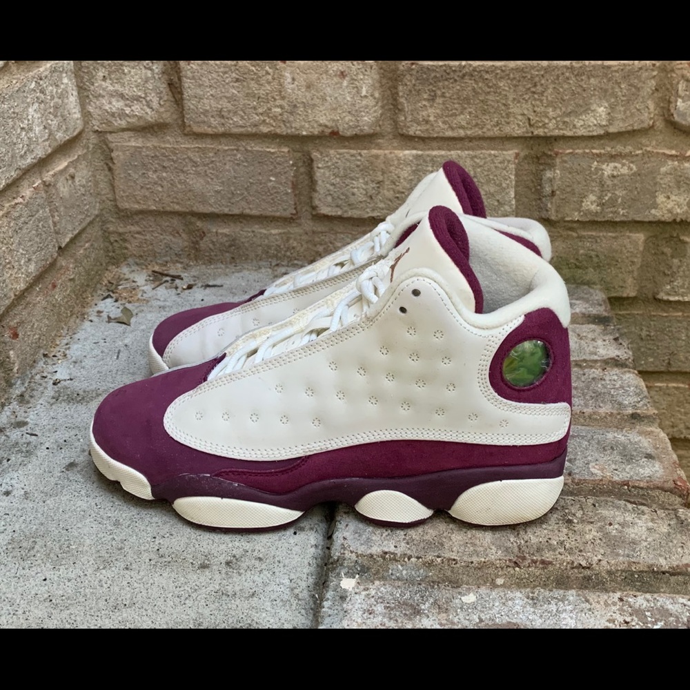 Air Jordan 13 Retro Bordeaux - Picture 2 of 9